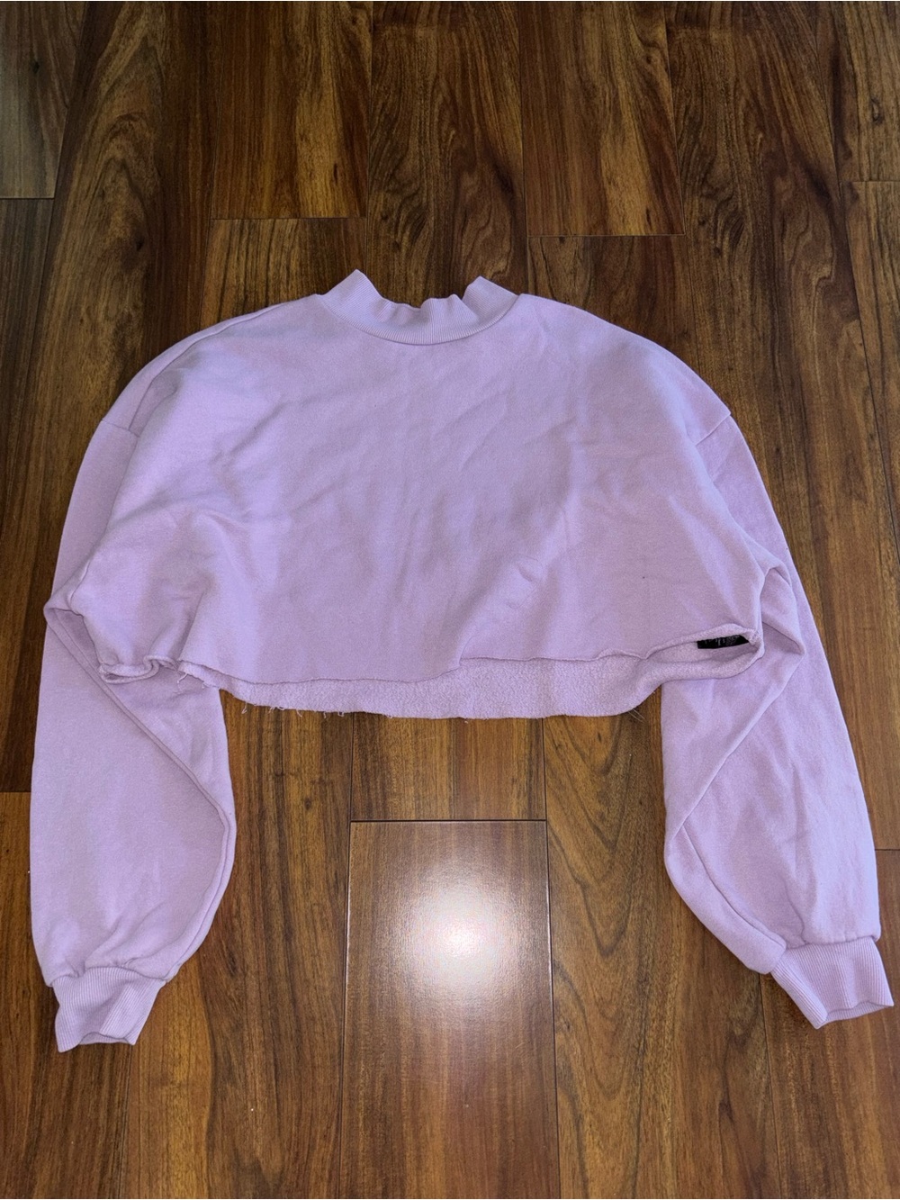 H&M Lavender Cropped Pullover Sweatshirt
